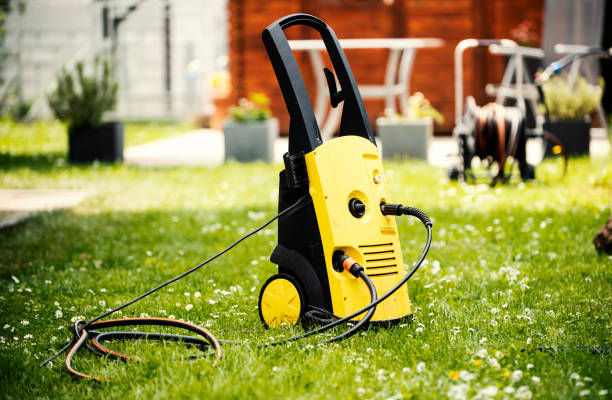 Professional Pressure Washing Services in Castaic, CA